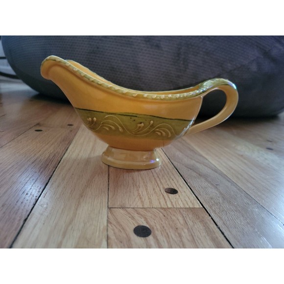 Crate & Barrel Italy Large Vintage Gravy Sauce Boat Server - Picture 1 of 8